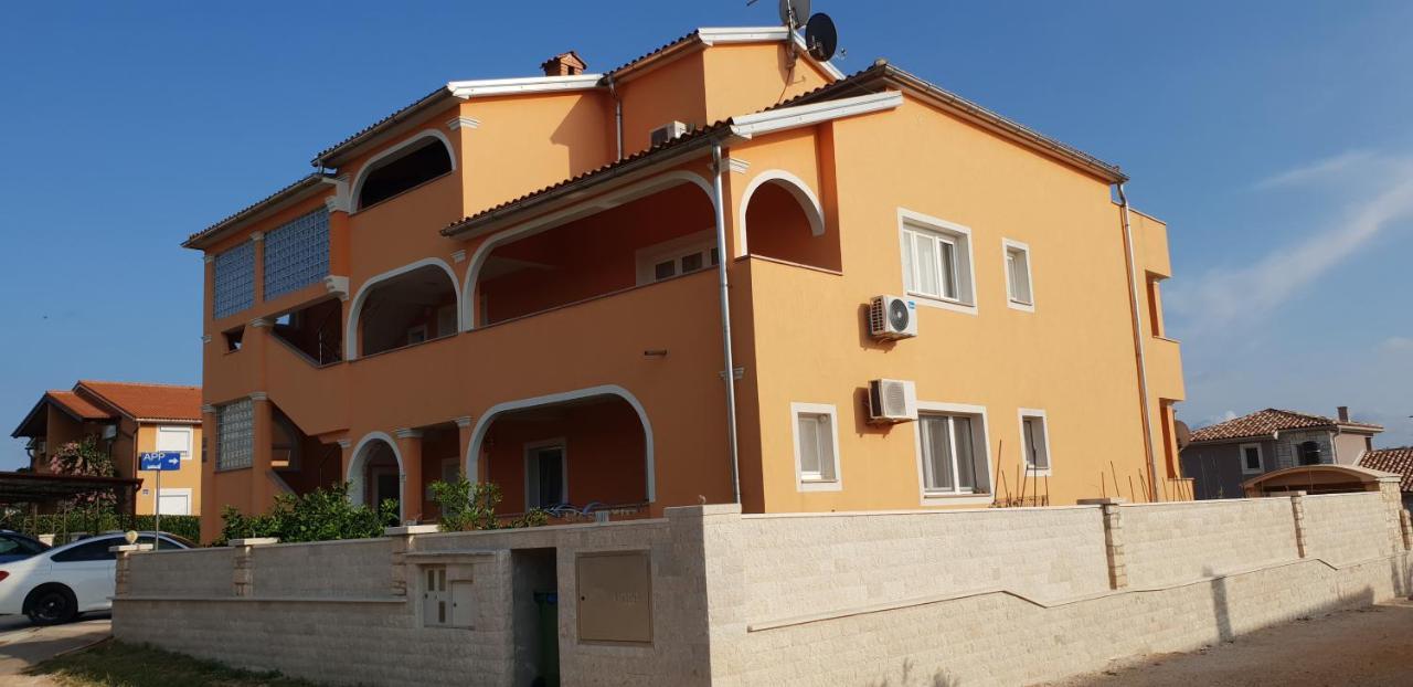 Apartmani Citrus Novigrad Filipac 外观 照片